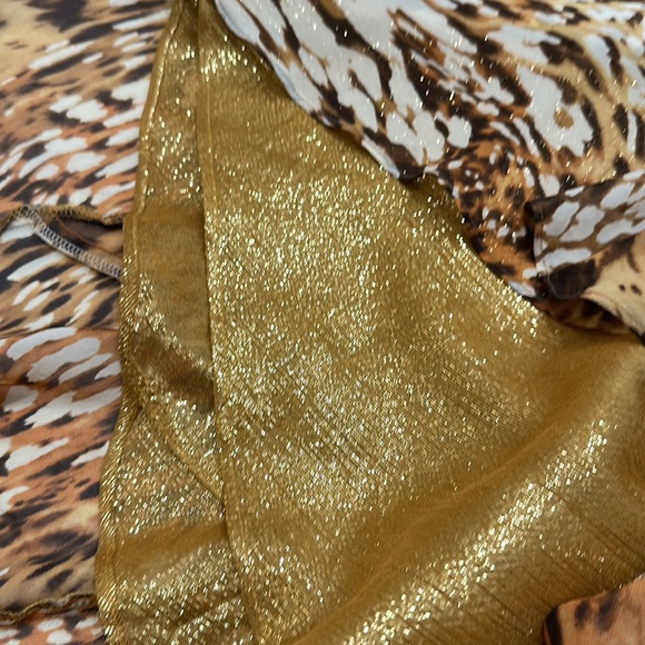 Leopard print mesh hanging from a gorgeous lace top. Form fitting on top. - Picture 7 of 8